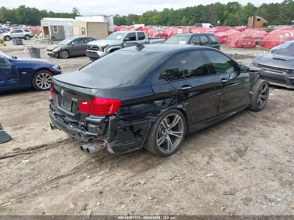 WBSFV9C57GD595528 — 2016 BMW M5, фото 4 с аукциона IAAI, Передняя часть