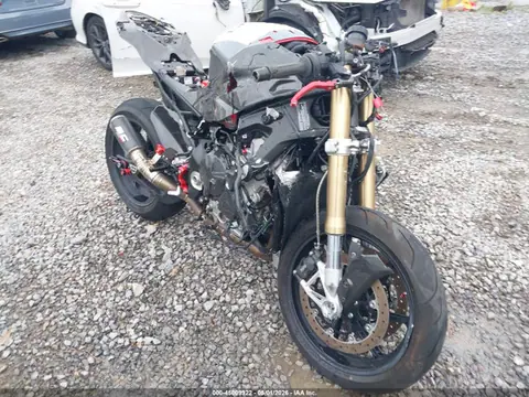 WB10E6308R6K58886 — 2024 BMW S 1000 Rr, Опрокидывание (Rollover), фото до ремонта
