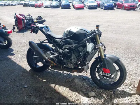 WB10P2306T6M67361 — 2026 BMW S 1000 Rr, Передняя часть (Front End), фото до ремонта
