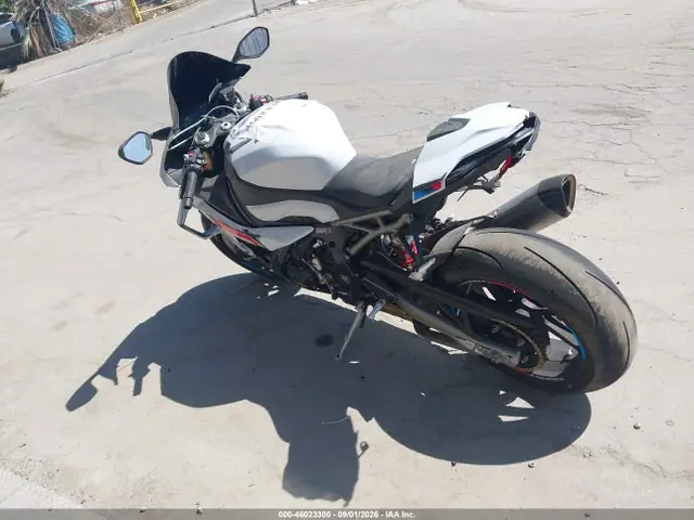 WB10P2305T6M55458 — 2026 BMW S 1000 Rr, фото 3 с аукциона IAAI 14.10.2026, Левый бок