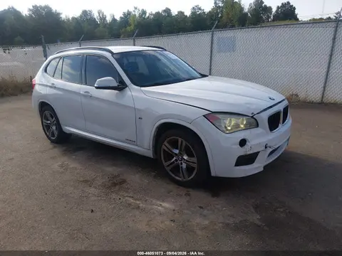 WBAVM1C55EVW54443 — 2014 BMW X1 SDRIVE28I, Передняя часть слева (Left Front), фото до ремонта
