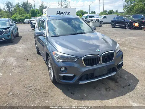 WBXHT3C39H5F72531 — 2017 BMW X1 XDRIVE28I, Передняя часть (Front), фото до ремонта