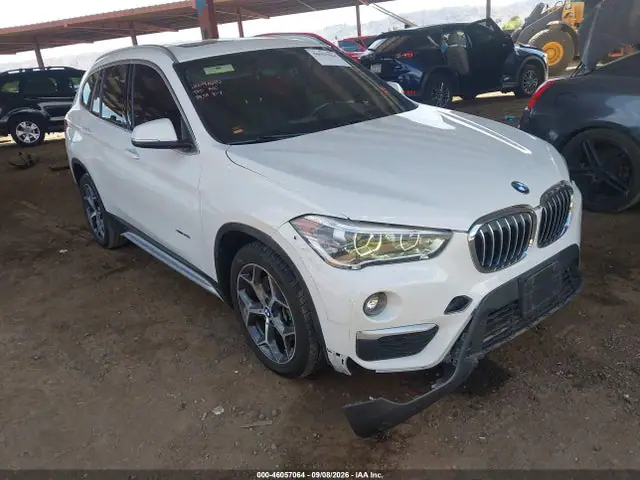 WBXHT3C36H5F83938 — 2017 BMW X1 XDRIVE28I, Передняя часть слева (Left Front), фото до ремонта
