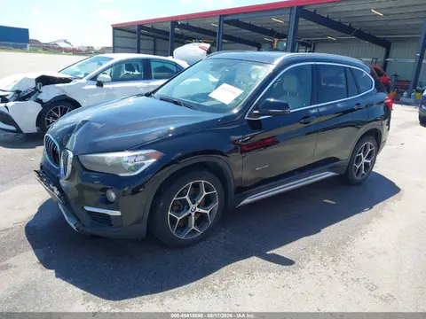 2018 BMW X1 Xdrive28i VIN WBXHT3C35J5K30979 фото 2
