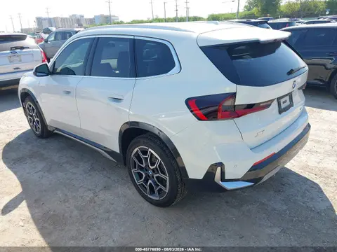 2026 BMW X1 Xdrive28i VIN WBX73EF09T5502073 фото 3