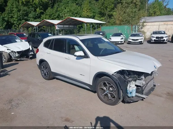 WBXHT3C35GP887200 — 2016 BMW X1, Передняя часть (Front End), фото до ремонта
