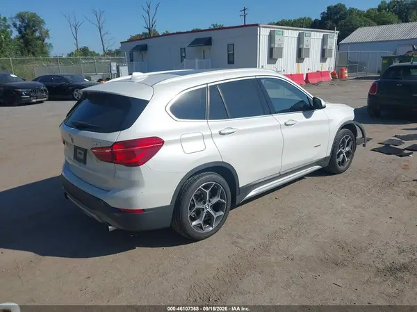 WBXHT3C35GP887200 — 2016 BMW X1, фото 4 с аукциона IAAI 13.10.2026, Передняя часть
