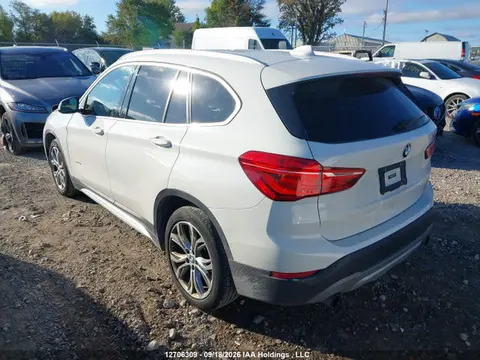 2017 BMW X1 VIN WBXHT3C3XH5F73591 фото 3