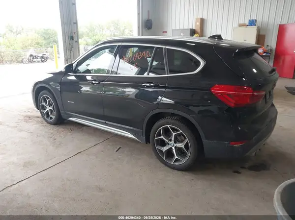 WBXHT3C32J5K27697 — 2018 BMW X1, фото 3 с аукциона IAAI, Передняя часть