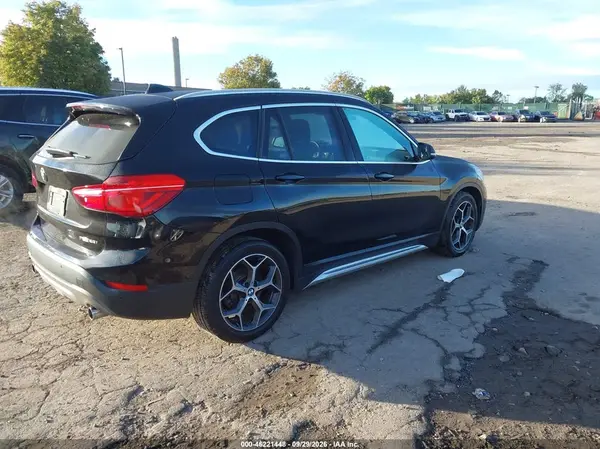WBXHT3C56K5L36151 — 2019 BMW X1, фото 4 с аукциона IAAI, Передняя часть