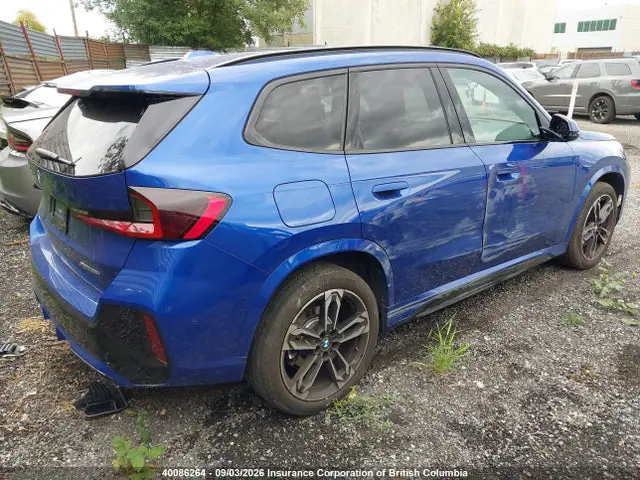 WBX73EF0XP5V97829 — 2023 BMW X1, фото 4 с аукциона IAAI 14.10.2026, Правый бок