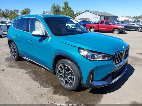 WBX73EF01P5X34348 — 2023 BMW X1, Передняя часть (Front & Rear), фото до ремонта