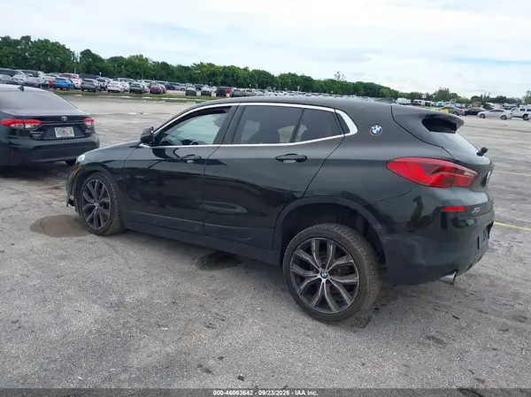 WBXYJ5C30JEF71355 — 2018 BMW X2, фото 3 с аукциона IAAI, Правый бок