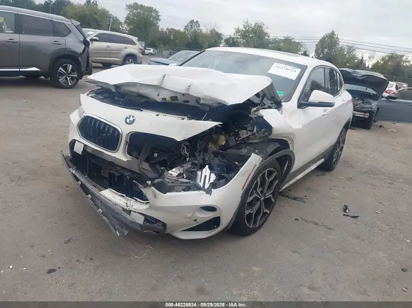 WBXYJ5C36JEF81677 — 2018 BMW X2, фото 2 с аукциона IAAI, Передняя часть