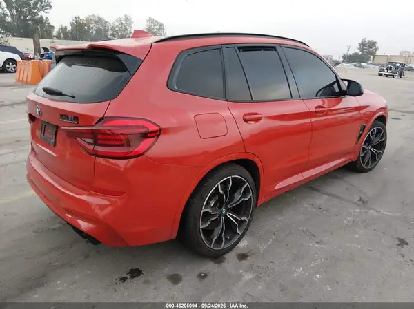 5YMTS0C04M9D67062 — 2021 BMW X3 M, фото 4 с аукциона IAAI, Передняя часть