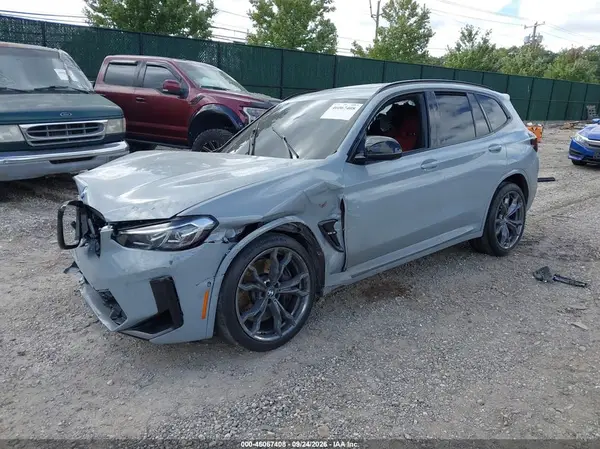 5YM13EC07N9K14126 — 2022 BMW X3 M, фото 2 с аукциона IAAI, Передняя часть