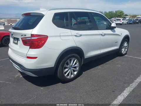 2017 BMW X3 Xdrive28i VIN 5UXWX9C33H0W69471 фото 4