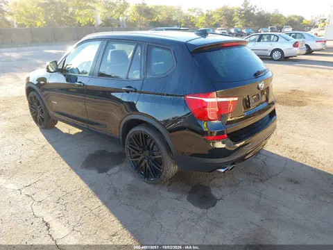 2017 BMW X3 Xdrive28i VIN 5UXWX9C32H0T24965 фото 3