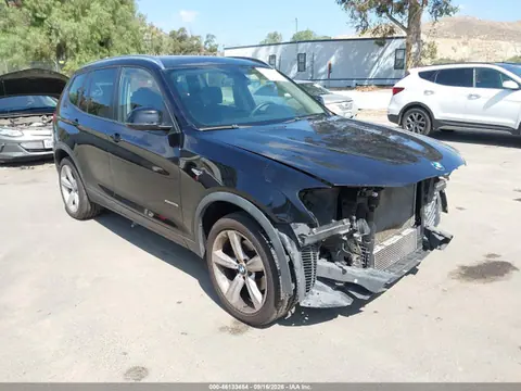 5UXWX9C57H0T06852 — 2017 BMW X3 XDRIVE28I, Передняя часть (Front End), фото до ремонта