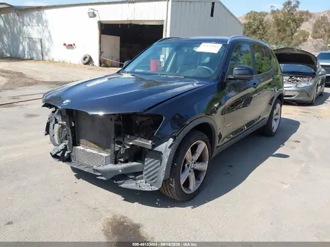 2017 BMW X3 Xdrive28i VIN 5UXWX9C57H0T06852 фото 2