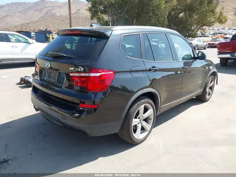2017 BMW X3 Xdrive28i VIN 5UXWX9C57H0T06852 фото 4