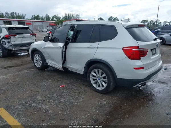 5UXWX9C57G0D71721 — 2016 BMW X3, фото 3 с аукциона IAAI, Левый бок