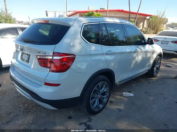 5UXWX9C50G0D79403 — 2016 BMW X3, фото 4 с аукциона IAAI, Передняя часть
