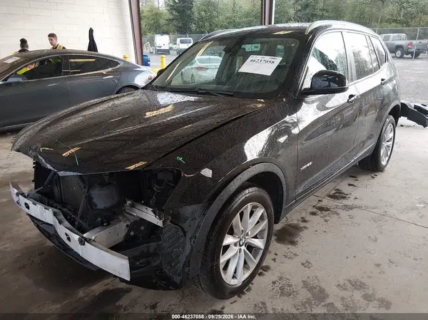 5UXWX9C50G0D69146 — 2016 BMW X3, фото 2 с аукциона IAAI, Передняя часть