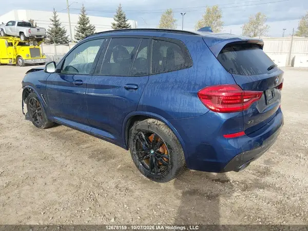 5UXTS3C50J0Y99409 — 2018 BMW X3, фото 3 с аукциона IAAI 15.10.2026, Передняя часть