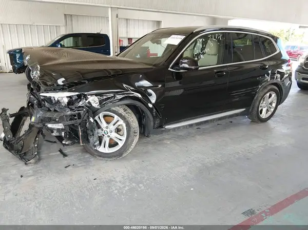 5UXTR9C57KLP93263 — 2019 BMW X3, фото 2 с аукциона IAAI 12.10.2026, Передняя часть слева