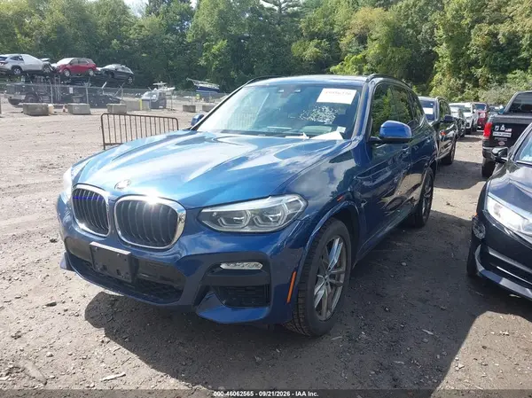 5UXTR9C57KLR05009 — 2019 BMW X3, фото 2 с аукциона IAAI 08.10.2026, Правый бок