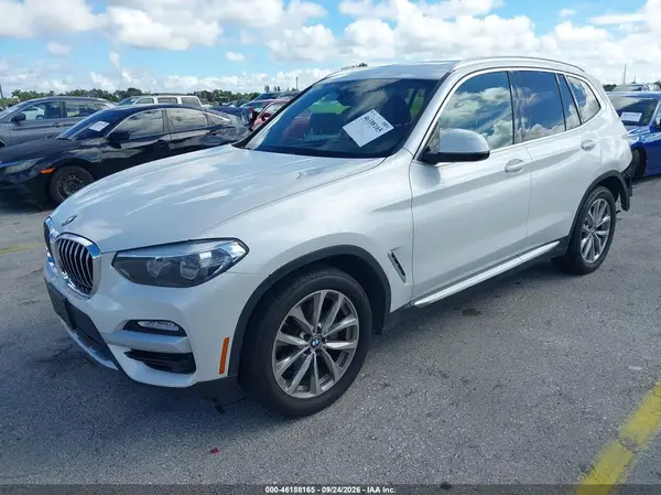 5UXTR7C58KLE96364 — 2019 BMW X3, фото 2 с аукциона IAAI, Задняя часть