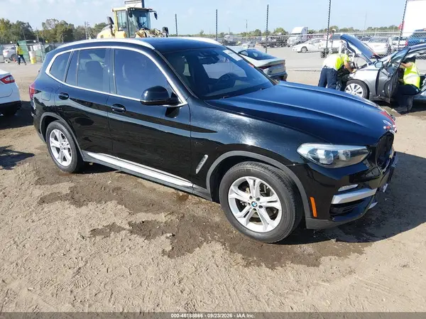 5UXTR7C5XKLF24438 — 2019 BMW X3, Передняя часть (Front End), фото до ремонта