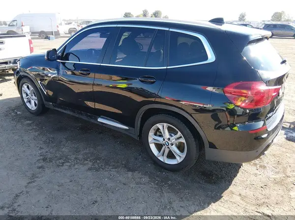 5UXTR7C5XKLF24438 — 2019 BMW X3, фото 3 с аукциона IAAI 14.10.2026, Передняя часть