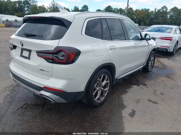 WBX57DP02NN169576 — 2022 BMW X3, фото 4 с аукциона IAAI, Правый бок