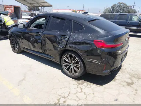 2022 BMW X4 M40i VIN 5UX43DT07N9N07829 фото 3