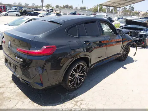 2022 BMW X4 M40i VIN 5UX43DT07N9N07829 фото 4