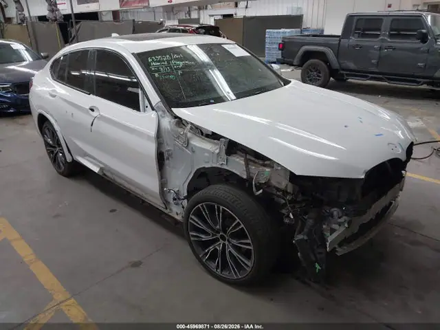 5UX33DT02N9L51436 — 2022 BMW X4 XDRIVE30I, Передняя часть (Front End), фото до ремонта