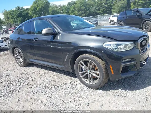 5UX2V5C07LLE69576 — 2020 BMW X4, Задняя часть (Rear), фото до ремонта