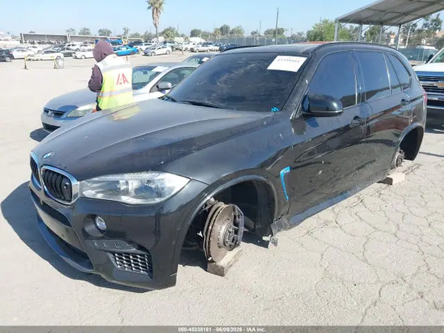 5YMKT6C54G0R78366 — 2016 BMW X5 M, фото 2 с аукциона IAAI 30.09.2026, Угон