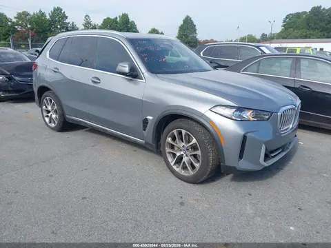 5UX43EU07S9Z09771 — 2025 BMW X5 Phev XDRIVE50E, Задняя часть (Rear), фото до ремонта