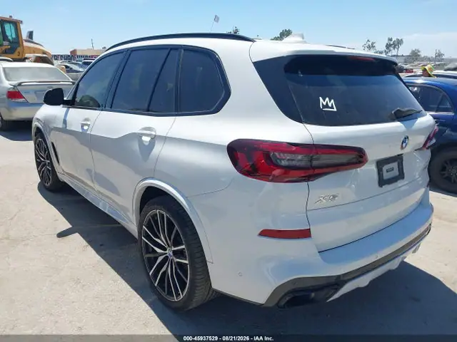 5UXCR4C04N9J13263 — 2022 BMW X5 SDRIVE40I, фото 3 с аукциона IAAI 30.09.2026, Крыша