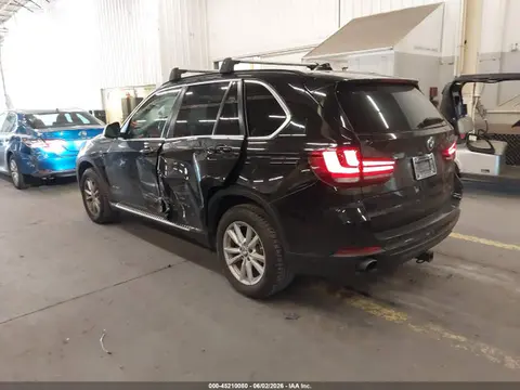 2015 BMW X5 Xdrive35i VIN 5UXKR0C53F0P06179 фото 3