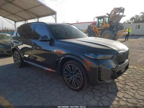 5UX23EU08S9W59139 — 2025 BMW X5 XDRIVE40I, Угон (Theft), фото до ремонта