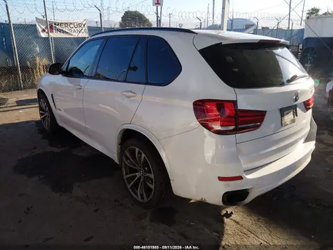 2015 BMW X5 Xdrive50i VIN 5UXKR6C5XF0J74965 фото 3