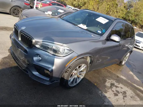 2016 BMW X5 Xdrive50i VIN 5UXKR6C53G0J82147 фото 2