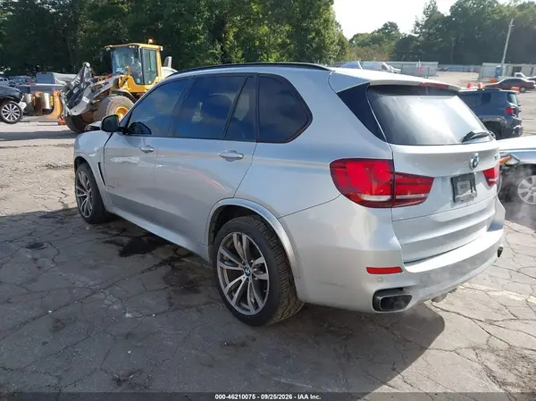 5UXKR6C58G0J83049 — 2016 BMW X5, фото 3 с аукциона IAAI, Передняя часть