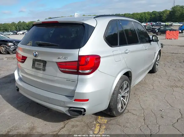 5UXKR6C58G0J83049 — 2016 BMW X5, фото 4 с аукциона IAAI, Передняя часть