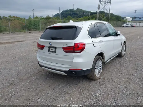 5UXKR0C53G0P19323 — 2016 BMW X5, фото 4 с аукциона IAAI, Передняя часть слева