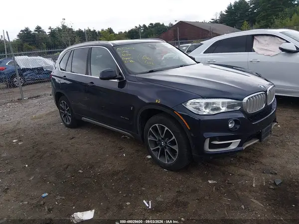 5UXKT0C31H0V95490 — 2017 BMW X5, Передняя часть слева (Left Front), фото до ремонта